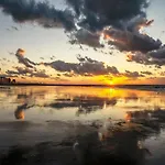 Apartman In With Sea View